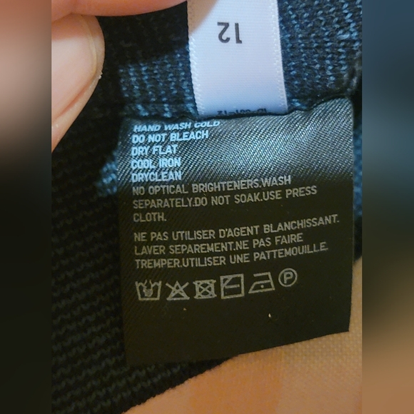 Uniqlo X Lemaire 2 Tone Sweater - Picture 6 of 6